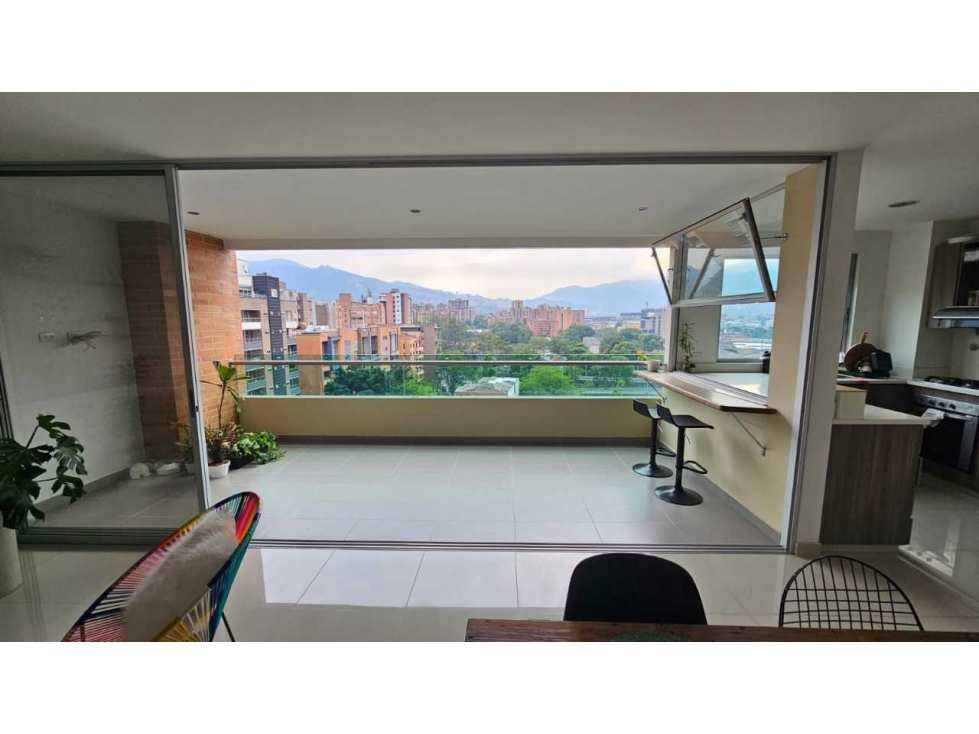 Apartamento en venta en Zona Centro, Envigado · foto 6 de 17