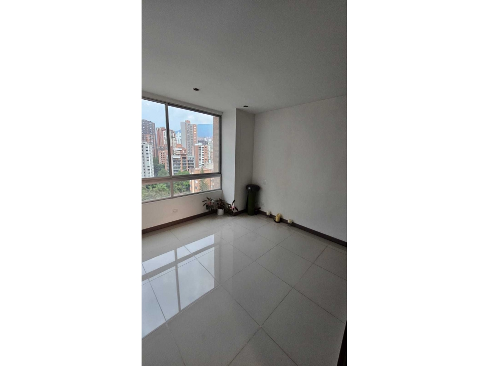 Apartamento en venta en Zona Centro, Envigado · foto 12 de 17