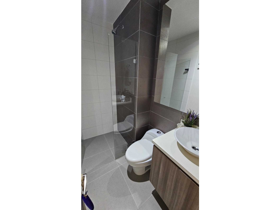 Apartamento en venta en Zona Centro, Envigado · foto 15 de 17