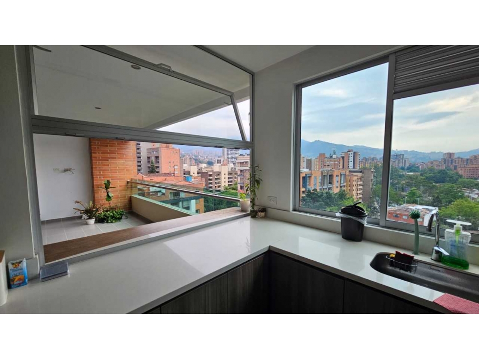 Apartamento en venta en Zona Centro, Envigado · foto 16 de 17