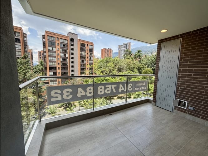 Apartamento de 2 alcobas en arriendo en Los Balsos, Rionegro, 94 m² · foto 4 de 13
