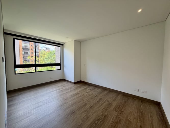 Apartamento de 2 alcobas en arriendo en Los Balsos, Rionegro, 94 m² · foto 11 de 13
