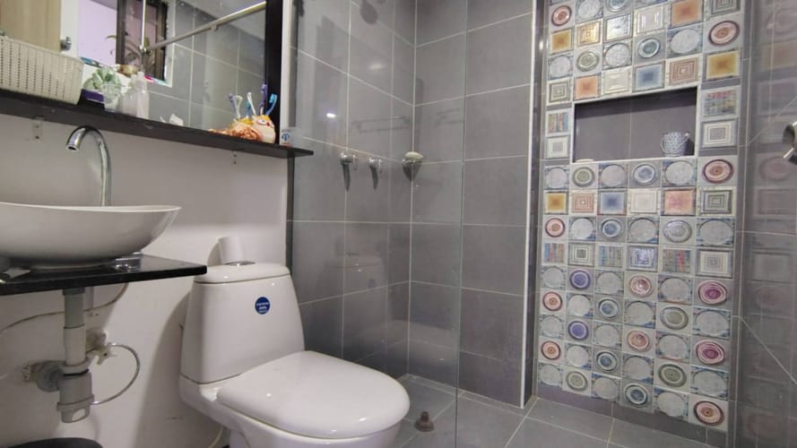 Edificio en venta en La Gloria, Medellín, 413 m² · foto 6 de 24