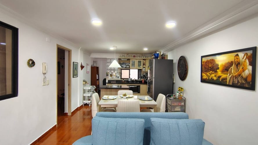 Edificio en venta en La Gloria, Medellín, 413 m² · foto 9 de 24