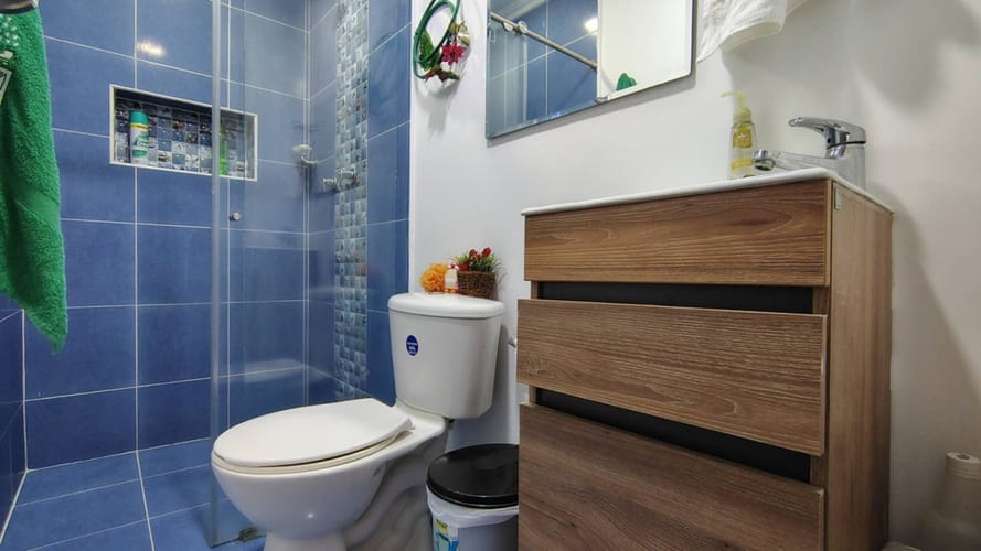 Edificio en venta en La Gloria, Medellín, 413 m² · foto 18 de 24