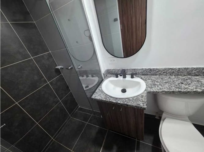 Apartamento de 3 alcobas en venta en Niquia, Bogotá, 61 m² · foto 4 de 21