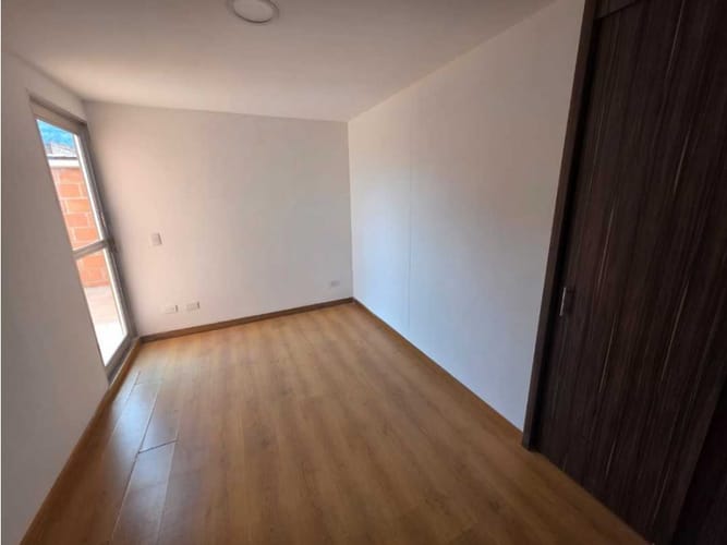 Apartamento de 3 alcobas en venta en Niquia, Bogotá, 61 m² · foto 14 de 21