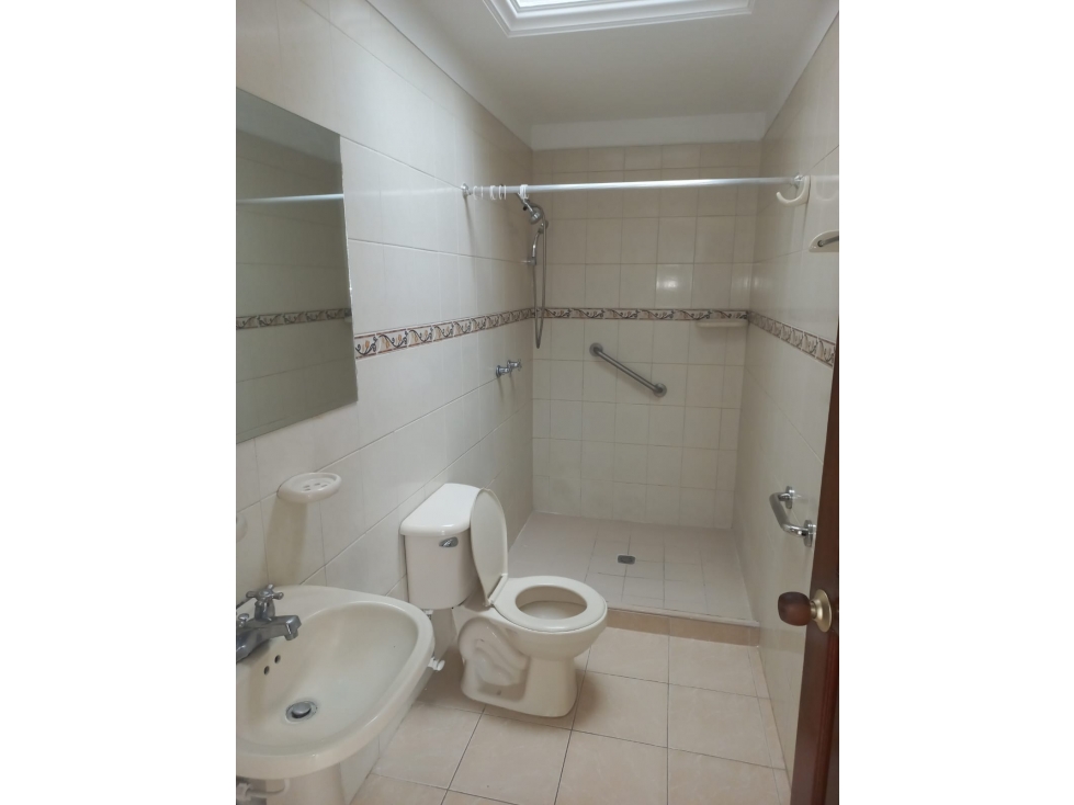 Casa en venta en Jardin I Etapa, Pereira · foto 11 de 24