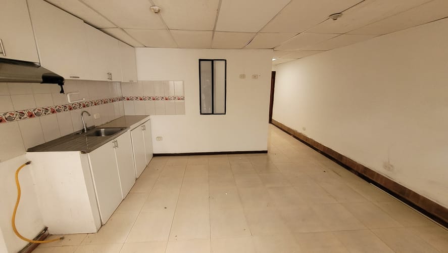 Casa de 9 alcobas en venta en Santa Lucia, Chía, 276 m² · foto 9 de 21