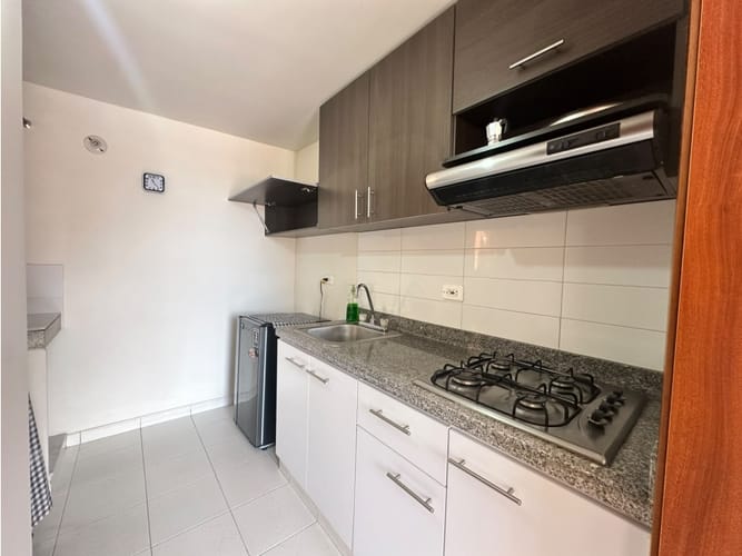 Apartamento de 3 alcobas en venta en Hacienda Casablanca La Herreria, Madrid, 62 m² · foto 3 de 10