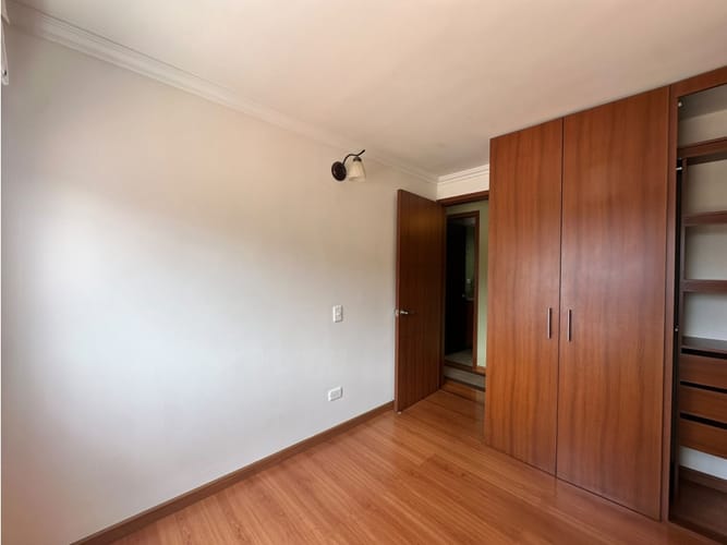 Apartamento de 3 alcobas en venta en Hacienda Casablanca La Herreria, Madrid, 62 m² · foto 8 de 10