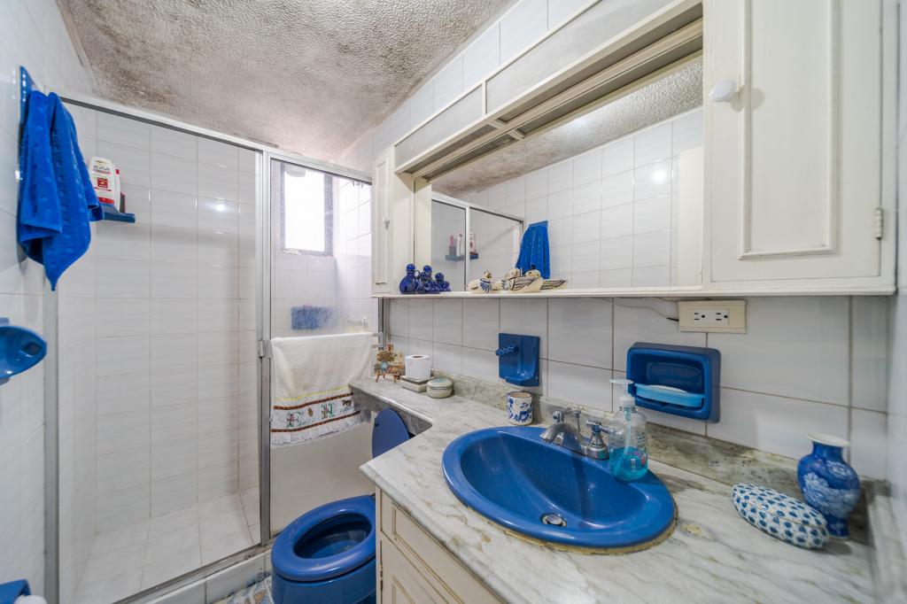 Apartamento en venta en Santa Barbara Central, Bogotá · foto 11 de 24