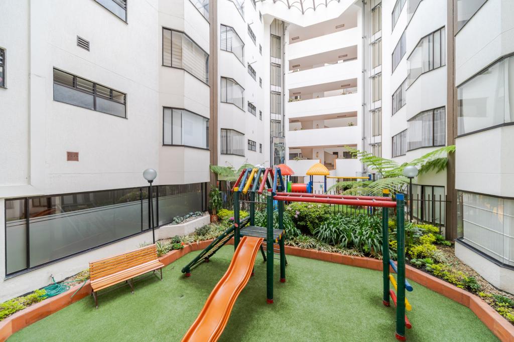 Apartamento en venta en Santa Barbara Central, Bogotá · foto 19 de 24
