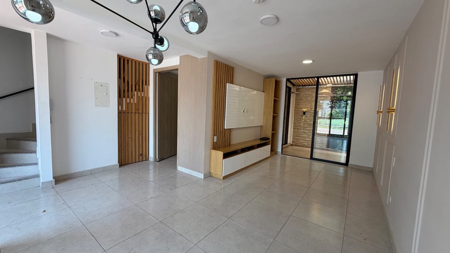 Casa de 3 alcobas en venta en La Samaria, Ibagué, 155 m² · foto 3 de 17