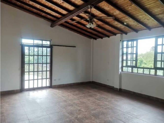Casa de 5 alcobas en venta en Murillo, Armenia, 320 m² · foto 9 de 24