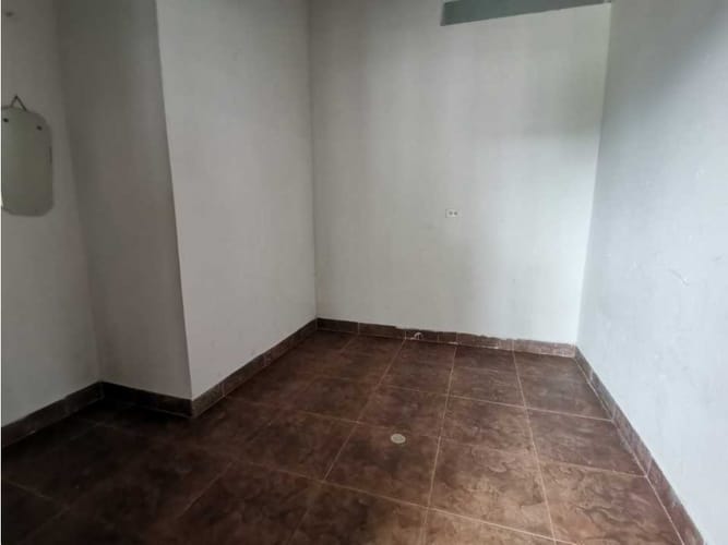 Casa de 5 alcobas en venta en Murillo, Armenia, 320 m² · foto 11 de 24