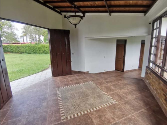 Casa de 5 alcobas en venta en Murillo, Armenia, 320 m² · foto 14 de 24