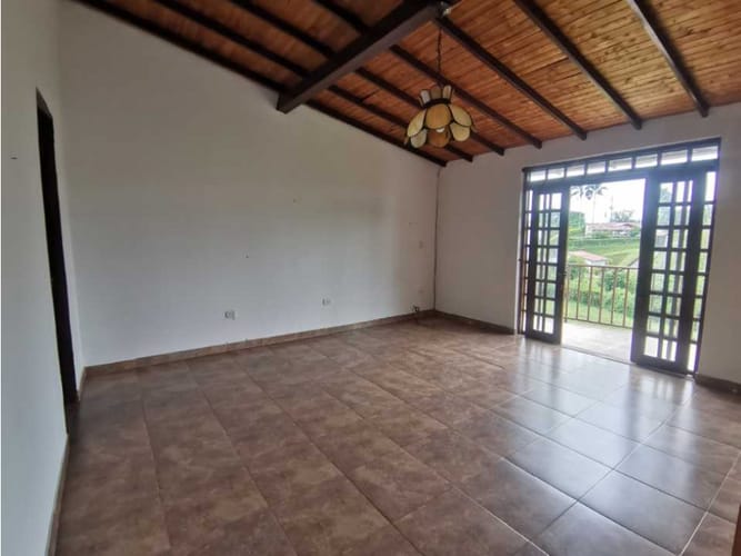 Casa de 5 alcobas en venta en Murillo, Armenia, 320 m² · foto 15 de 24