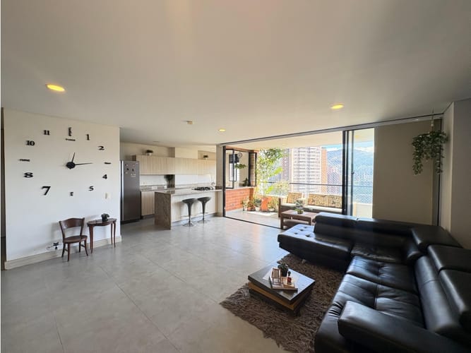 Apartamento de 2 alcobas en venta en Mesa, Envigado, 116 m² · foto 4 de 14