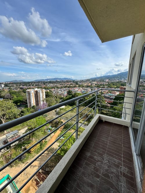 Apartamento de 3 alcobas en venta en La Gaviota, Ibagué, 61 m² · foto 4 de 11