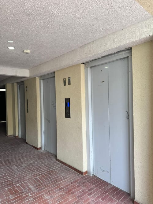 Apartamento de 3 alcobas en venta en La Gaviota, Ibagué, 61 m² · foto 10 de 11