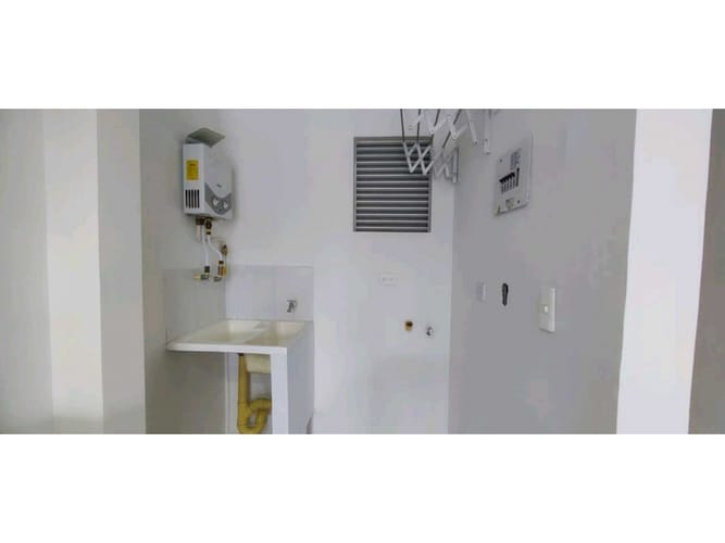 Apartamento de 2 alcobas en venta en Primero De Mayo, Armenia, 48 m² · foto 9 de 9