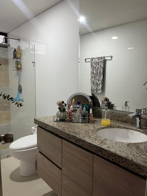 Apartamento de 3 alcobas en venta en Picaleña Y Mirolindo, Ibagué, 150 m² · foto 3 de 19