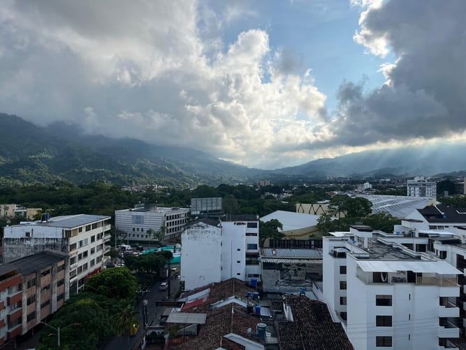 Apartamento de 3 alcobas en venta en Picaleña Y Mirolindo, Ibagué, 150 m² · foto 9 de 19