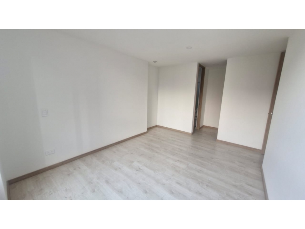Apartamento en venta en Suramérica, La Estrella · foto 9 de 15