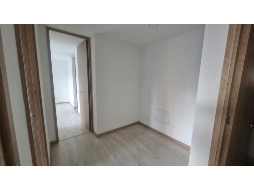 Apartamento en venta en Suramérica, La Estrella · foto 10 de 15