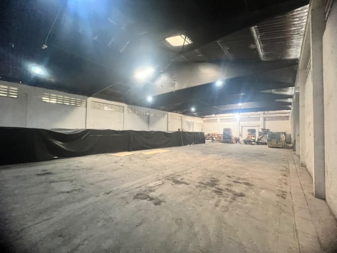 Bodega en arriendo en El Bosque, Cartagena, 1011 m² · foto 3 de 6