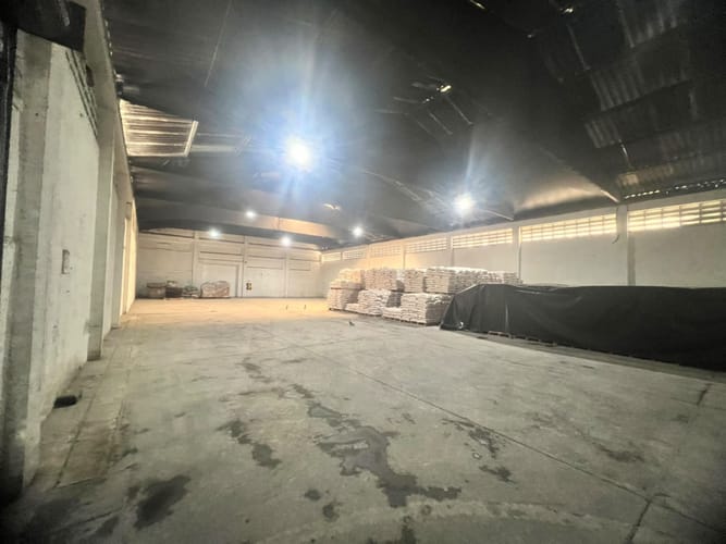 Bodega en arriendo en El Bosque, Cartagena, 1011 m² · foto 4 de 6