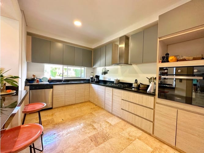 Casa de 4 alcobas en arriendo en Condominio Residencial Terranova, Cartagena, 340 m² · foto 9 de 24