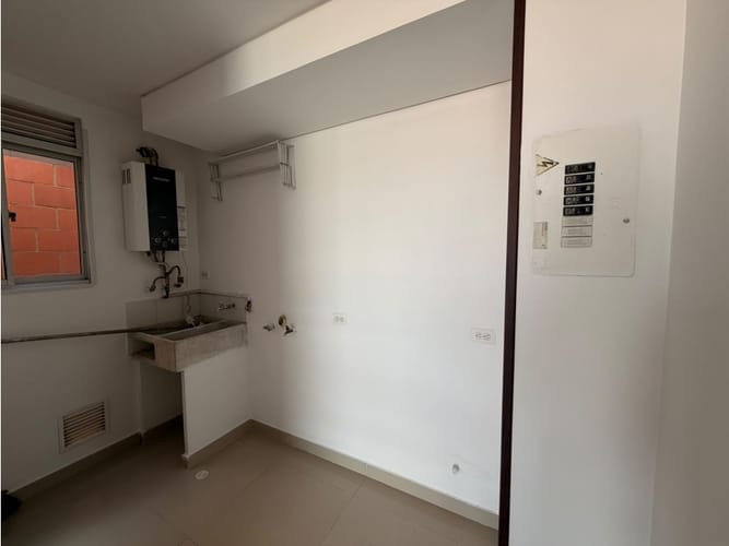 Apartamento de 4 alcobas en venta en Ub. Prados De San Andres, Funza, 87 m² · foto 8 de 22