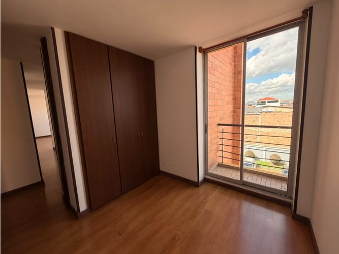 Apartamento de 4 alcobas en venta en Ub. Prados De San Andres, Funza, 87 m² · foto 16 de 22