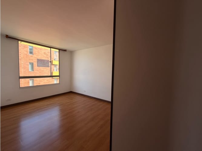 Apartamento de 4 alcobas en venta en Ub. Prados De San Andres, Funza, 87 m² · foto 19 de 22