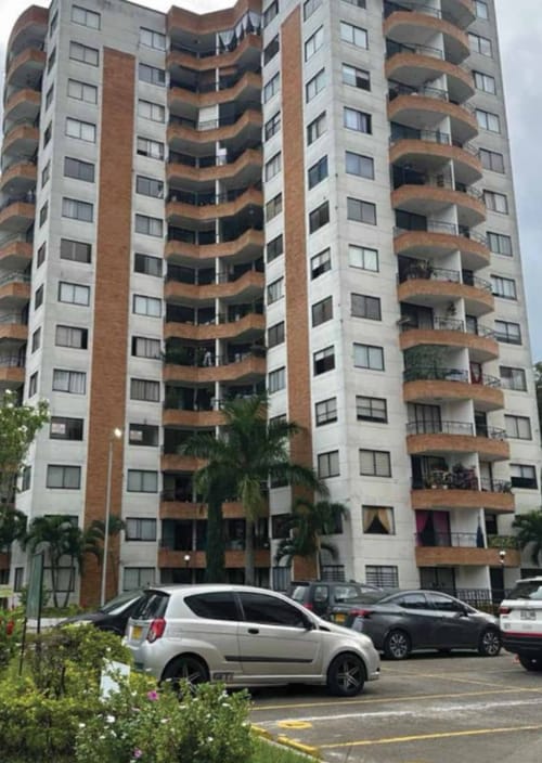 Apartamento de 3 alcobas en venta en La Gaviota, Ibagué, 80 m² · foto 2 de 12