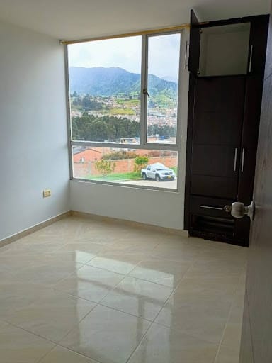 Apartamento de 3 alcobas en venta en Carlos Pizarro, Pasto, 56 m² · foto 10 de 13