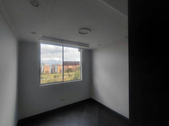 Apartamento de 3 alcobas en venta en La Felicidad, Bogotá, 59 m² · foto 6 de 19
