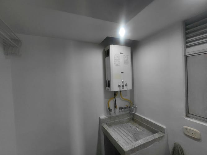 Apartamento de 3 alcobas en venta en La Felicidad, Bogotá, 59 m² · foto 8 de 19
