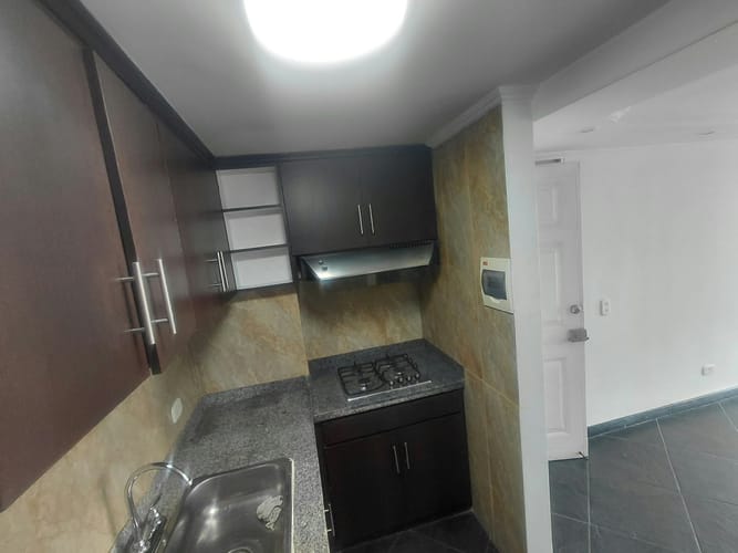 Apartamento de 3 alcobas en venta en La Felicidad, Bogotá, 59 m² · foto 16 de 19