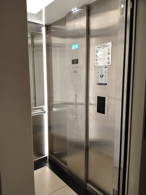 Apartamento de 2 alcobas en arriendo en Santa Rosita, Bogotá, 63 m² · foto 5 de 9
