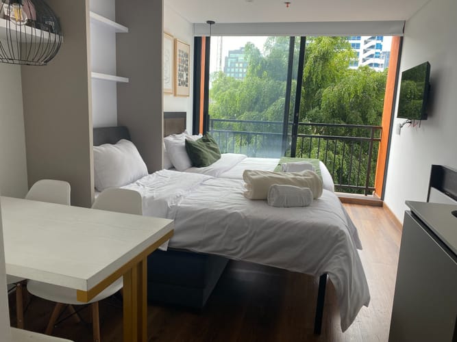 Apartamento de 1 alcoba en venta en Chicó Reservado, Bogotá, 39 m² · foto 3 de 23