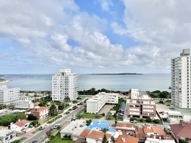 Apartamento de dos dormitorios en alquiler en playa mansa punta del este · Foto 4