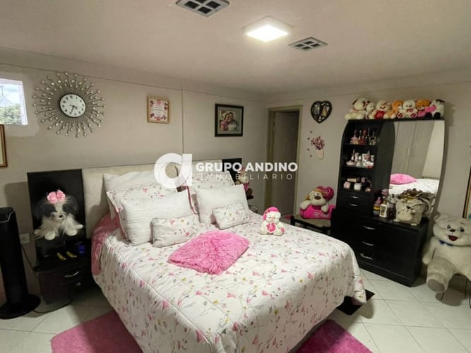 Casa de 4 alcobas en venta en Cañaveral, Floridablanca, 232 m² · foto 21 de 22