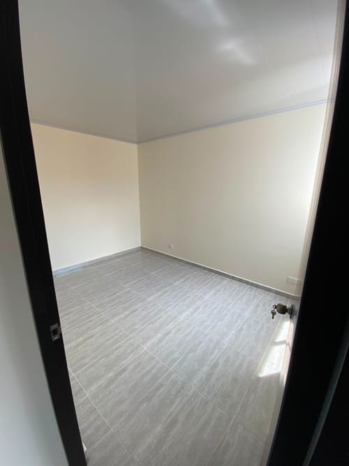 Apartamento de 2 alcobas en venta en Picaleña Y Mirolindo, Ibagué, 43 m² · foto 3 de 7