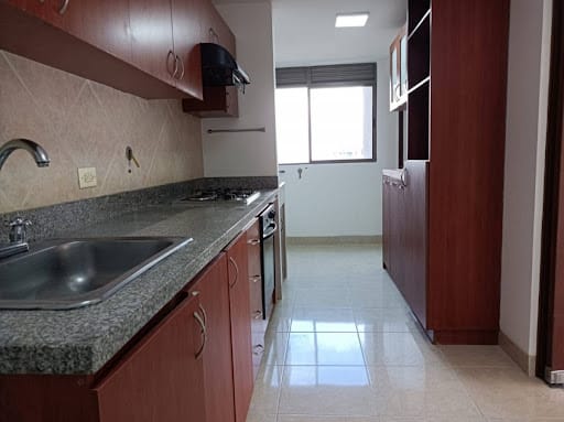 Apartamento de 3 alcobas en arriendo en Las Vegas, Envigado, 119 m² · foto 3 de 24