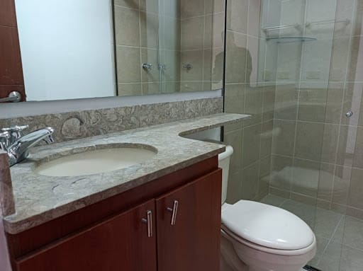 Apartamento de 3 alcobas en arriendo en Las Vegas, Envigado, 119 m² · foto 18 de 24