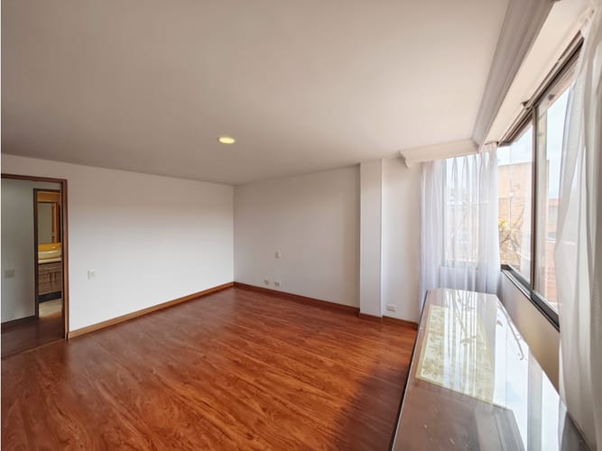 Apartamento de 3 alcobas en venta en Colina Campestre, Bogotá, 177 m² · foto 7 de 20