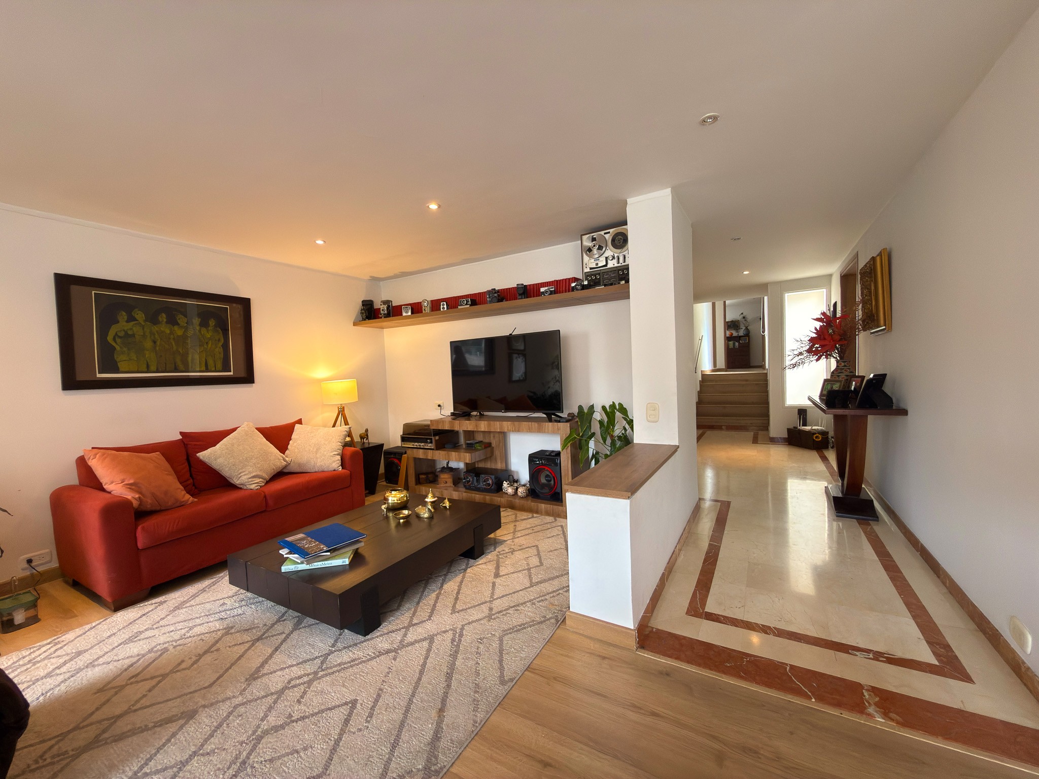 Apartamento en venta en Santa Barbara Central, Bogotá · foto 6 de 24